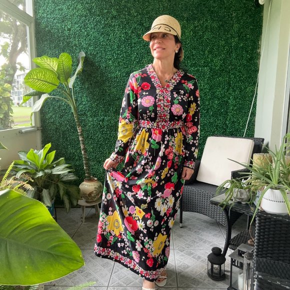 1970s Avalon Floral Print kaftan maxi dress Bohemian - Picture 6 of 6